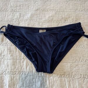 Patagonia Women’s Navy Bikini Bottoms, L